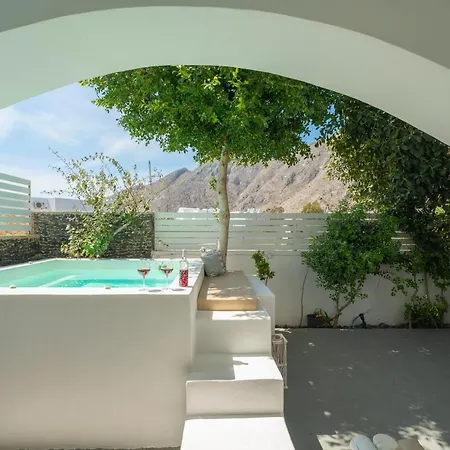 Loukas & Emma Eco Apartmán *