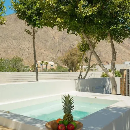 Loukas & Emma Eco Apartmán